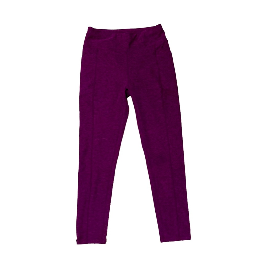 Lux Go Anywhere 3/4 tights. Size 4. New without tags. Dark pink/burgundy.